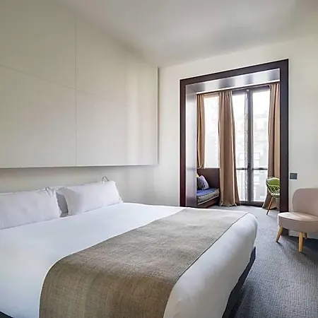 Sixtytwo Hotel