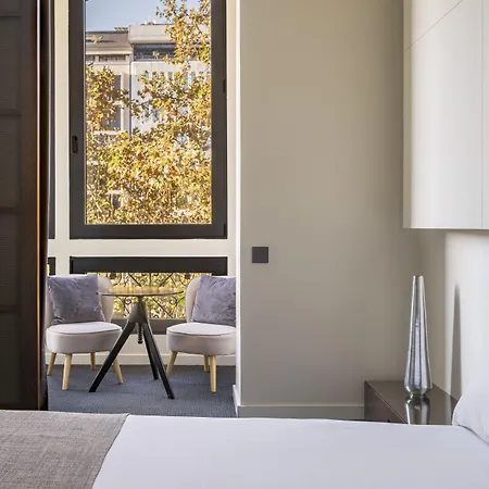 Sixtytwo Hotell 4*