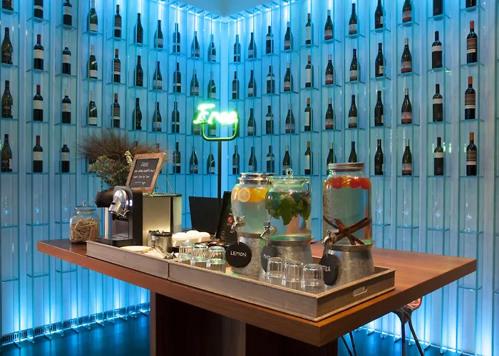 سيكستي تو 4*