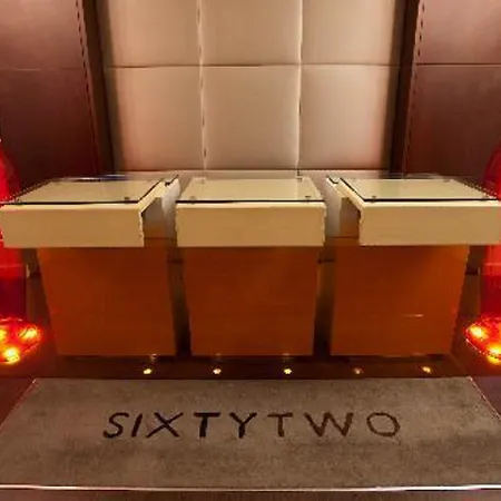 シックスティツー ホテル