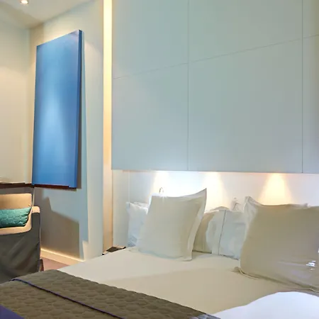 ホテル シックスティツー 4*