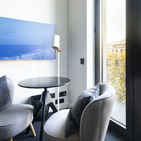 シックスティツー 4*